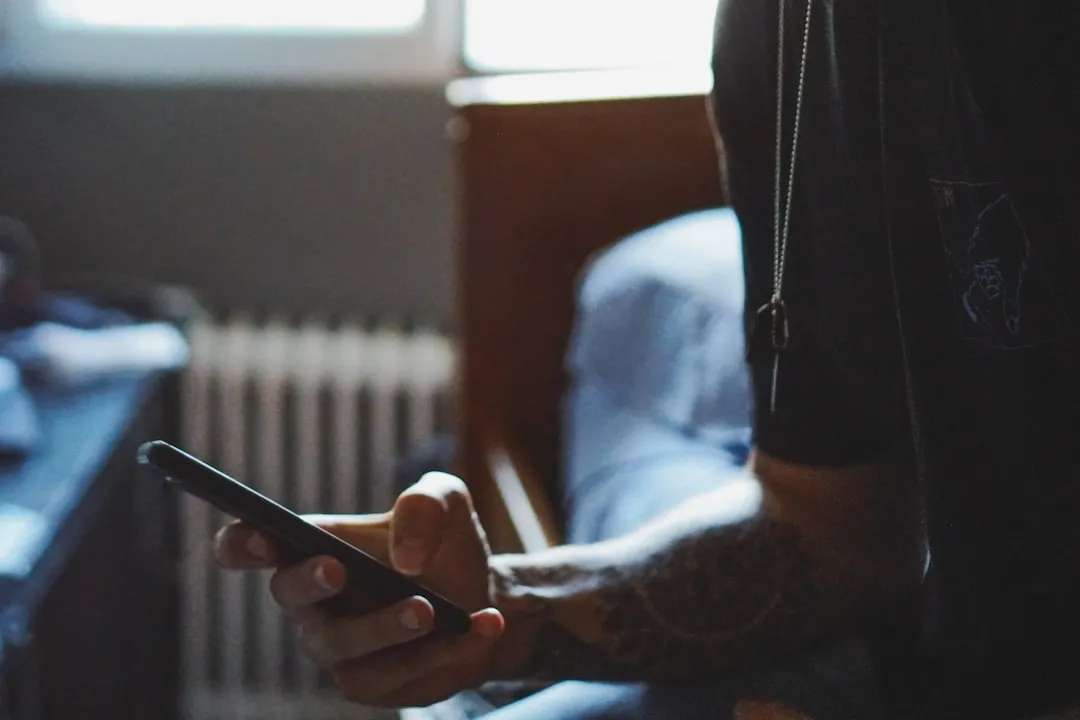 Celular Com Som Baixo? Esse Aplicativo Limpa e Melhora o Volume em Segundos