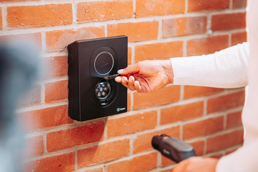 Como Automatizar sua Casa com Assistentes de Voz em 2024