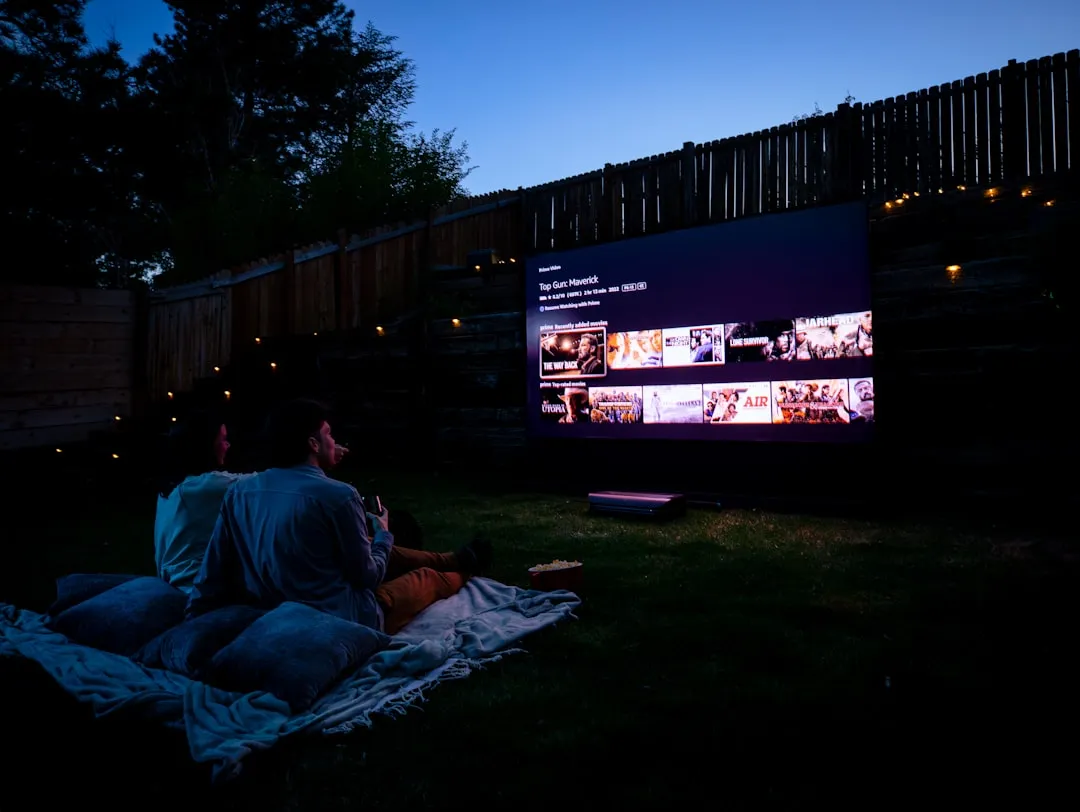 Projetores Portáteis LED para Cinema em Casa: Comparativo 2024
