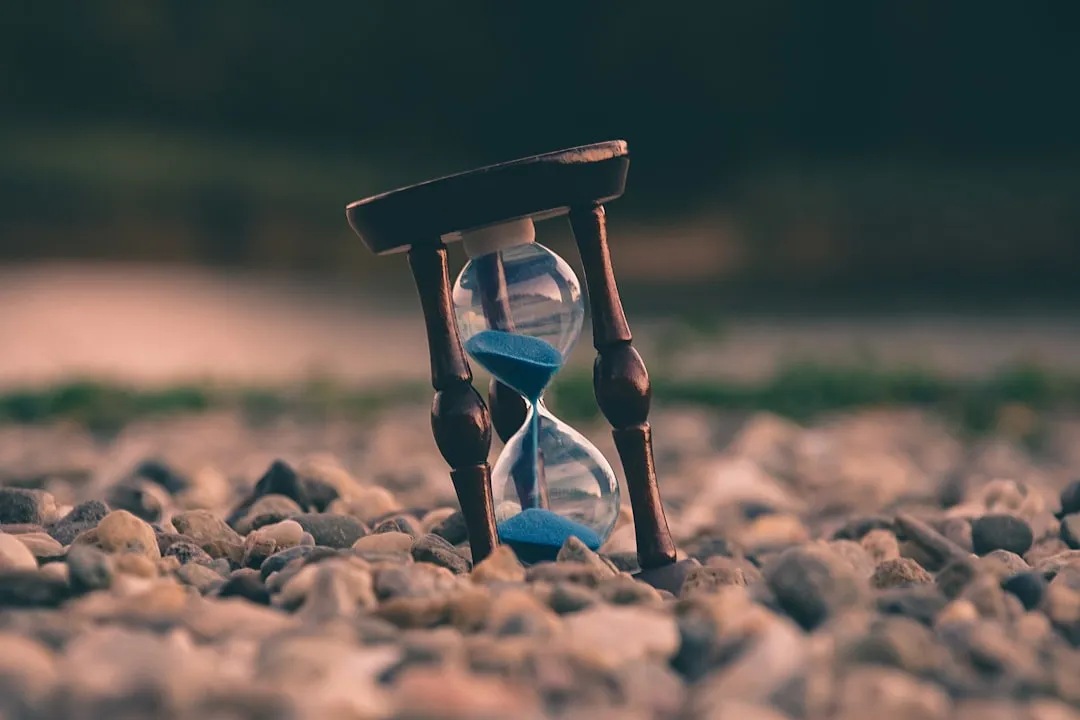 Timing Perfeito para Postar: Horários que Maximizam Viralização